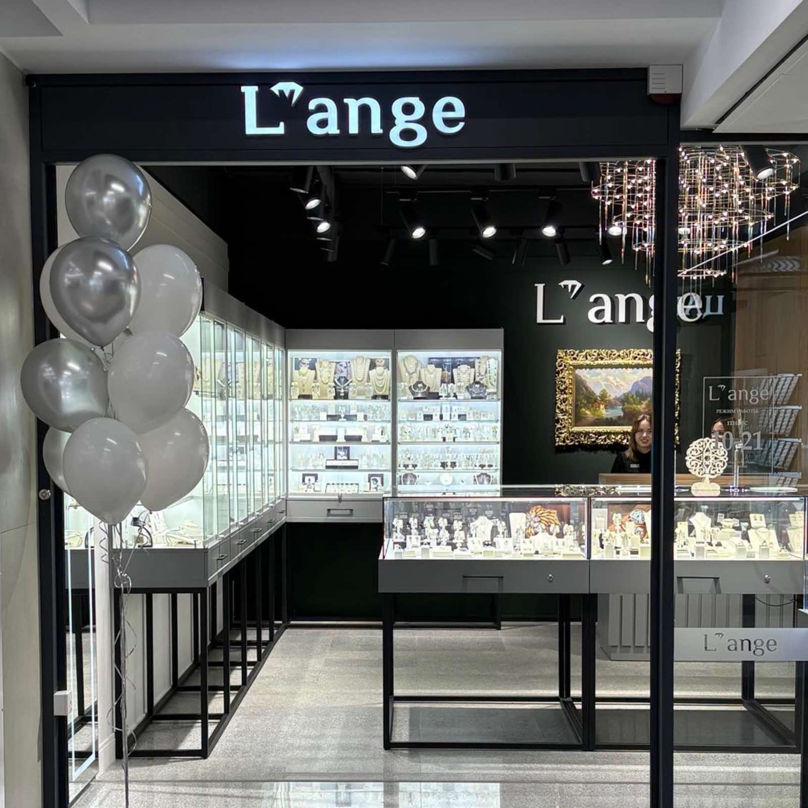 салон «L’ANGE», ТЦ «Титан» проспект Дзержинского, 104